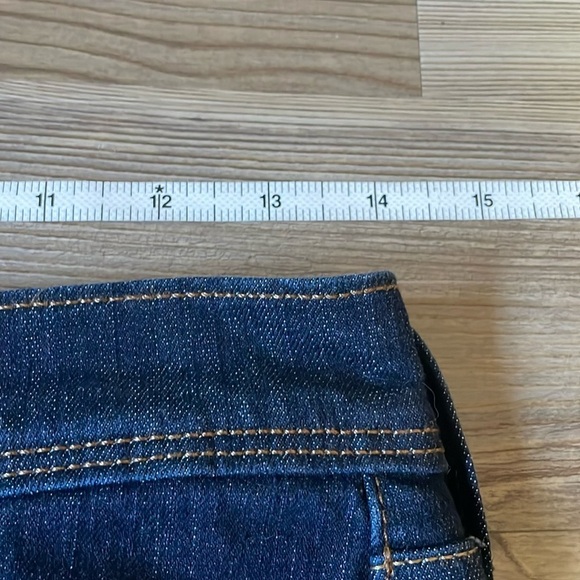 Levi's 512 Perfectly Slimming Bootcut Jeans Women's 8 Dark Wash Midrise Comfort - Picture 4 of 15